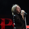 FM, Europe and Foreigner