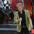 Rod Stewart with special guests The Sisterhood