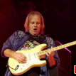 Walter Trout performing his Battle Scars Tour with support from Jared James Nichols