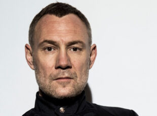 DAVID GRAY CELEBRATES THE 30th ANNIVERSARY OF HIS DEBUT ALBUM A CENTURY ENDS WITH LONDON AND DUBLIN SHOWS